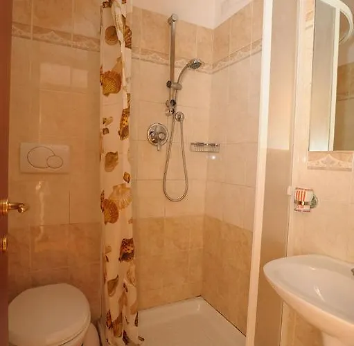 Belvedere Termini Отель типа "постель и завтрак" 5*